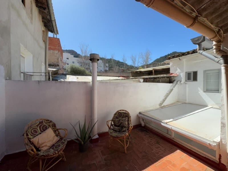 6 quarto Casa em Banda para venda em Ontinyent - 235 000 € (Ref: 10008809)