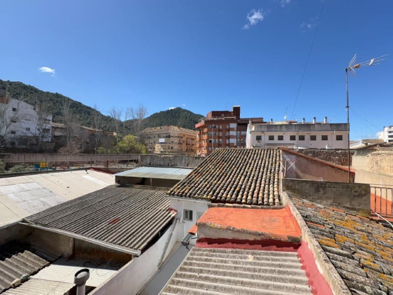 6 quarto Casa em Banda para venda em Ontinyent - 235 000 € (Ref: 10008809)