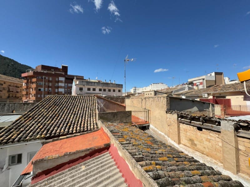 6 quarto Casa em Banda para venda em Ontinyent - 235 000 € (Ref: 10008809)