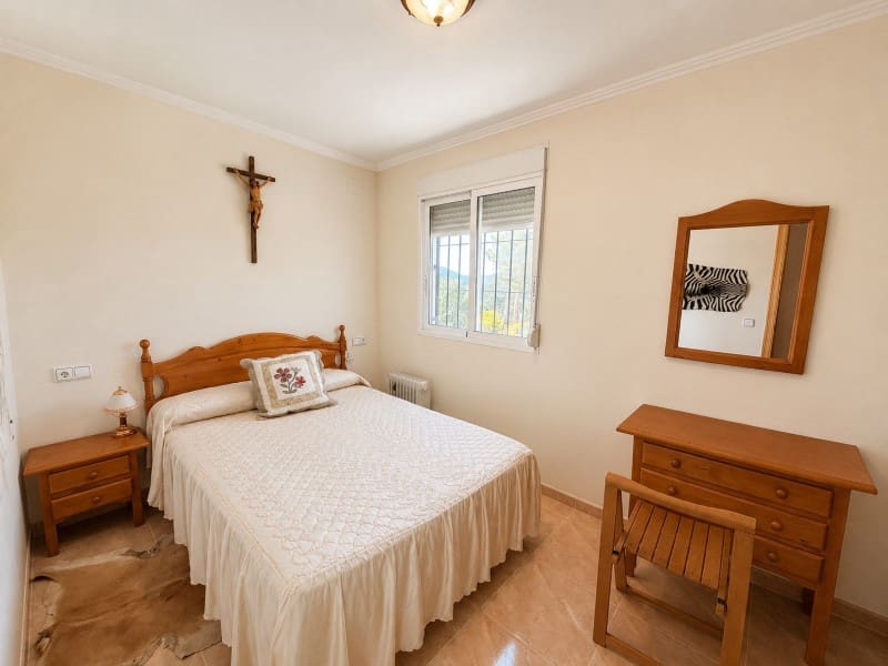 2 bedroom Finca/Country House for sale in La Torre de les Macanes with garage - € 675,000 (Ref: 10008810)
