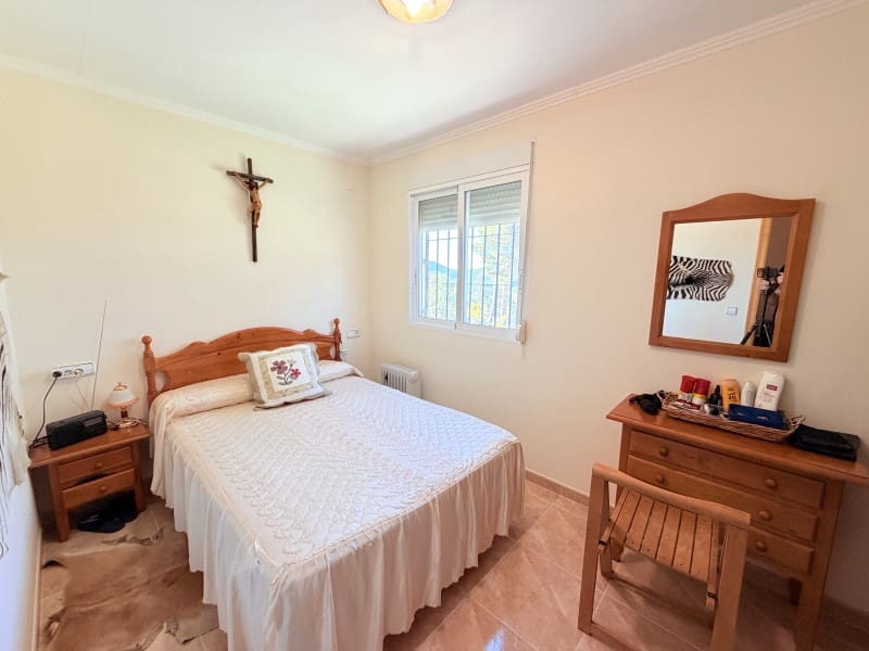 2 bedroom Finca/Country House for sale in La Torre de les Macanes with garage - € 675,000 (Ref: 10008810)