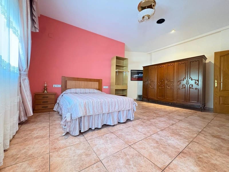 3 sovrum Hus till salu i La Font de la Figuera med garage - 255 000 € (Ref: 10008814)