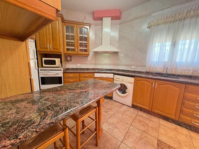 3 sovrum Hus till salu i La Font de la Figuera med garage - 255 000 € (Ref: 10008814)