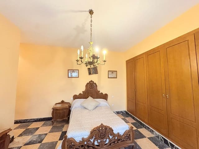 Appartement à vendre à Canals - 600 000 € (Ref: 10009324)
