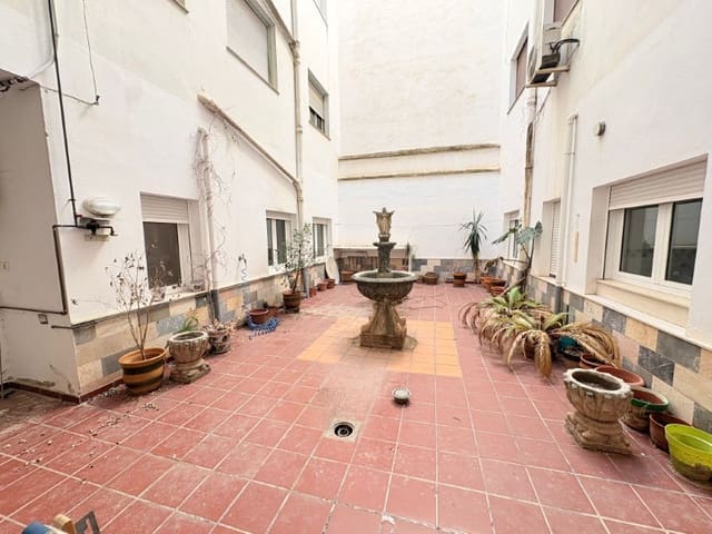 Appartement à vendre à Canals - 600 000 € (Ref: 10009324)