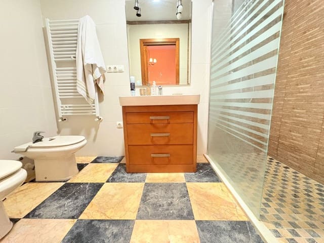 Appartement à vendre à Canals - 600 000 € (Ref: 10009324)