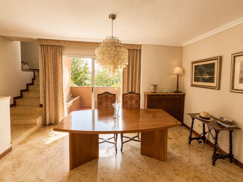 5 soveværelse Lejlighed til salg i Valencia by - € 530.000 (Ref: 10020398)