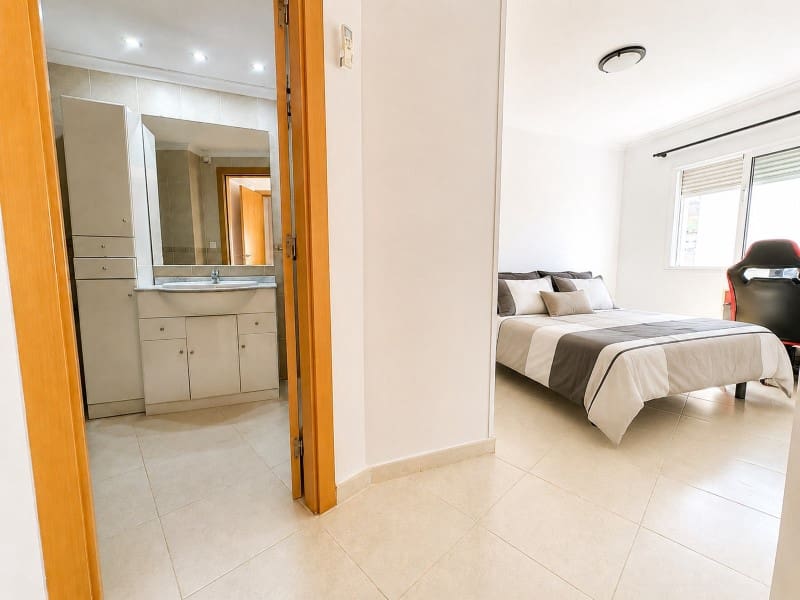 3 sovrum Lägenhet till salu i Denia med garage - 330 000 € (Ref: 10047046)
