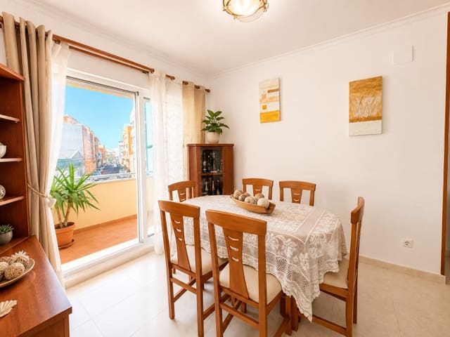 3 sovrum Lägenhet till salu i Centro Urbano, Dénia med garage - 330 000 € (Ref: 10047046)