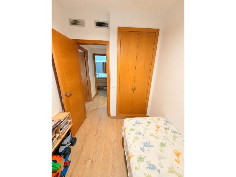 2 bedroom Flat for sale in Paiporta with garage - € 210,000 (Ref: 10047047)