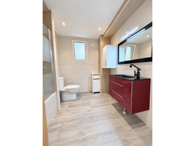 3 makuuhuone Asunto myytävänä paikassa Canals - 147 000 € (Ref: 10131399)