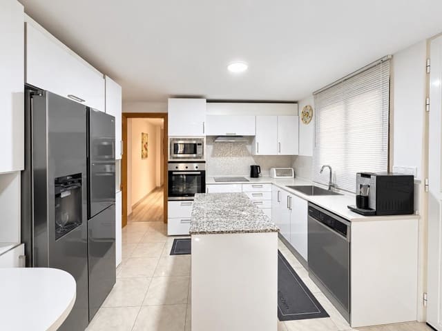 3 makuuhuone Asunto myytävänä paikassa Canals - 147 000 € (Ref: 10131399)