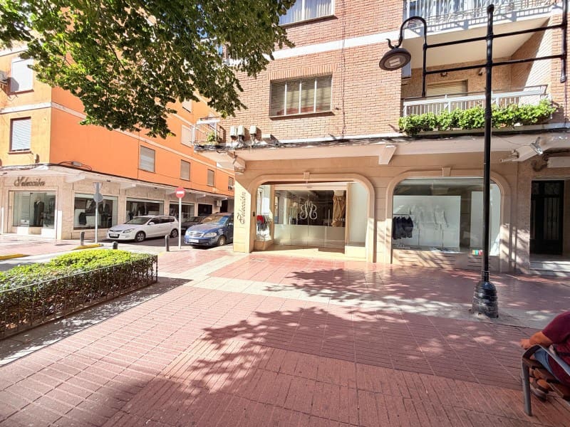 Commercial for rent in Canals - € 1,500 (Ref: 10135933)