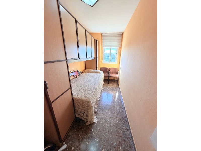 3 bedroom Flat for sale in Algemesi with garage - € 180,000 (Ref: 10161240)