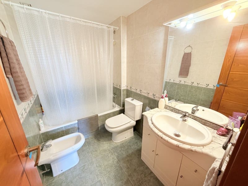 3 bedroom Flat for sale in Algemesi with garage - € 180,000 (Ref: 10161240)