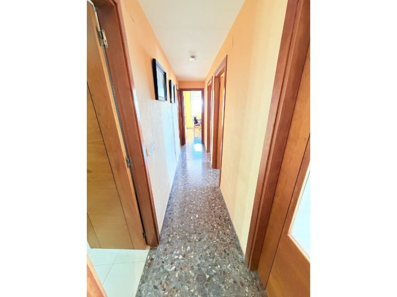 3 bedroom Flat for sale in Algemesi with garage - € 180,000 (Ref: 10161240)