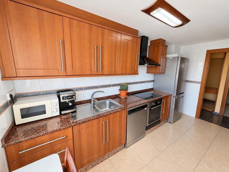 3 bedroom Flat for sale in Algemesi with garage - € 180,000 (Ref: 10161240)