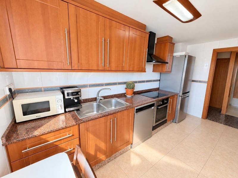 3 bedroom Flat for sale in Algemesi with garage - € 180,000 (Ref: 10161240)