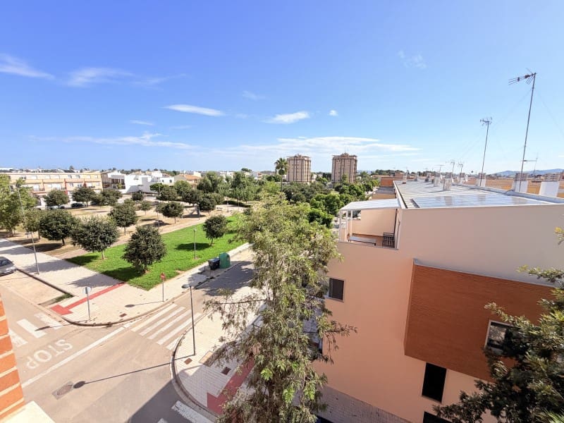 3 bedroom Flat for sale in Algemesi with garage - € 180,000 (Ref: 10161240)