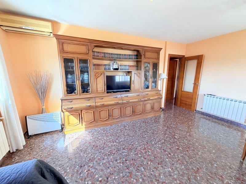3 bedroom Flat for sale in Algemesi with garage - € 180,000 (Ref: 10161240)