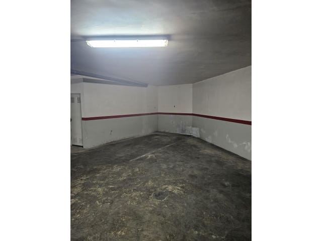 Garage for sale in Canals - € 10,000 (Ref: 10166337)