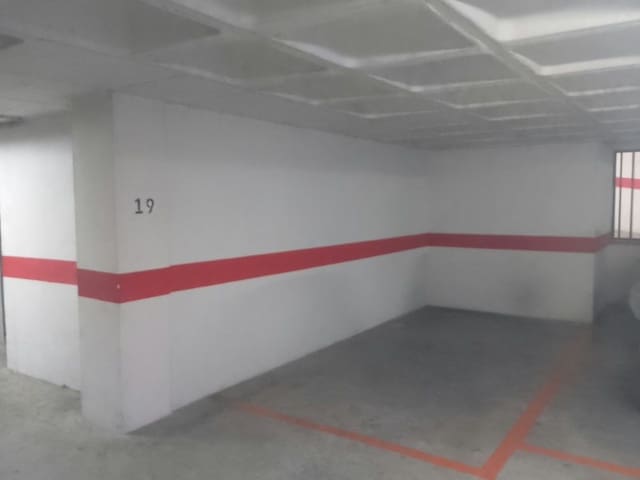 Garage for sale in Canals - € 10,000 (Ref: 10166338)
