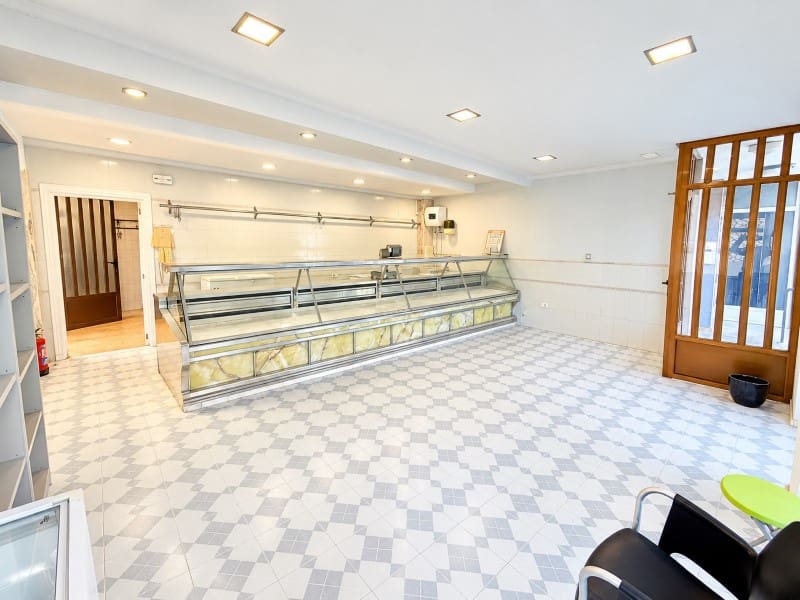 Komercyjne na sprzedaż w Canals - 180 000 € (Ref: 10173807)