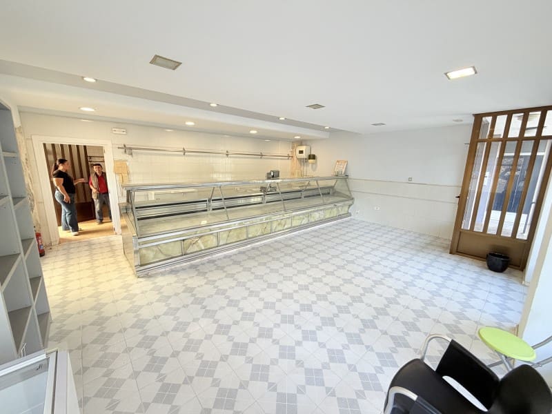 Komercyjne na sprzedaż w Canals - 180 000 € (Ref: 10173807)