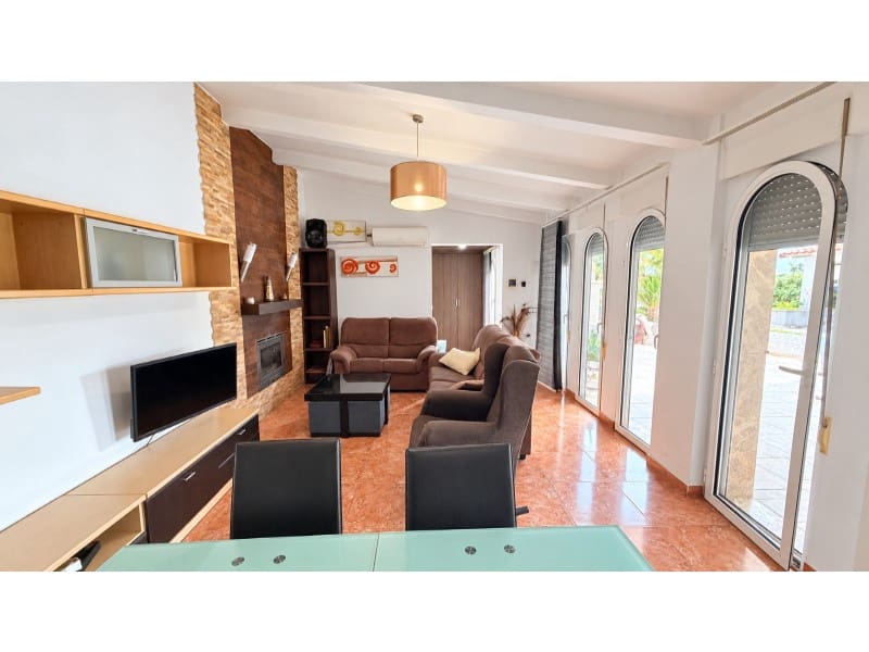 2 sovrum Villa till salu i Canals med pool garage - 160 000 € (Ref: 10174540)