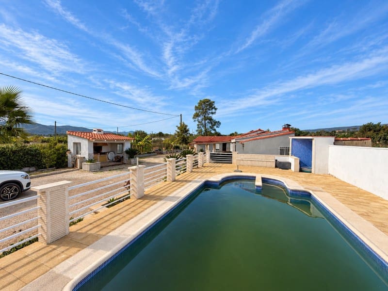 2 sovrum Villa till salu i Canals med pool garage - 160 000 € (Ref: 10174540)