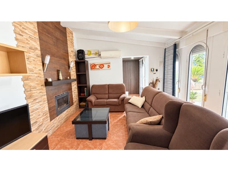 2 sovrum Villa till salu i Canals med pool garage - 160 000 € (Ref: 10174540)