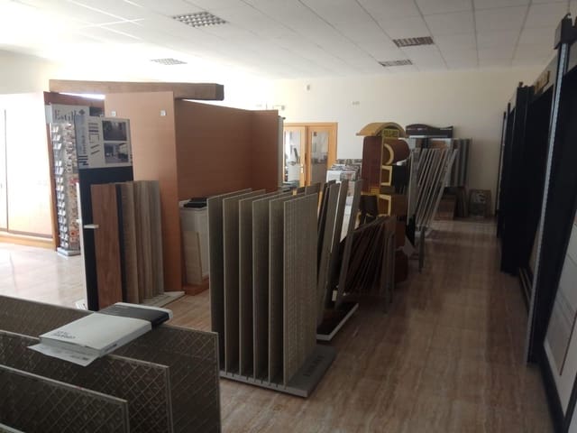 Biznes na sprzedaż w Aielo de Malferit - 700 000 € (Ref: 7707980)