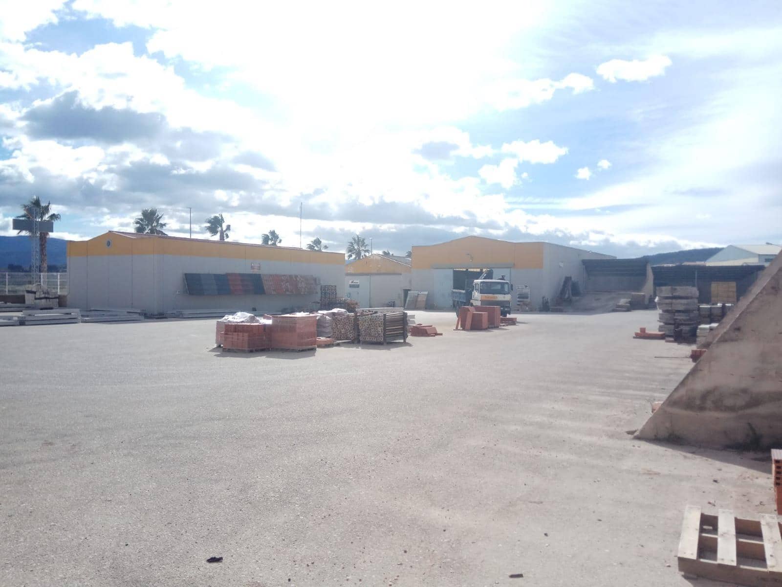 Virksomhed til salg i Aielo de Malferit - € 700.000 (Ref: 7707980)