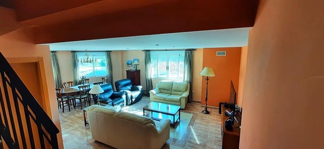 4 sovrum Radhus till salu i L'Alcúdia de Crespins med garage - 229 000 € (Ref: 8536894)