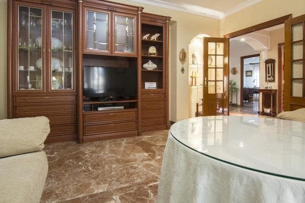 6 soveværelse Villa til salg i Canals med garage - € 400.000 (Ref: 8538924)