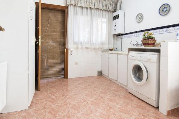 6 soveværelse Villa til salg i Canals med garage - € 400.000 (Ref: 8538924)