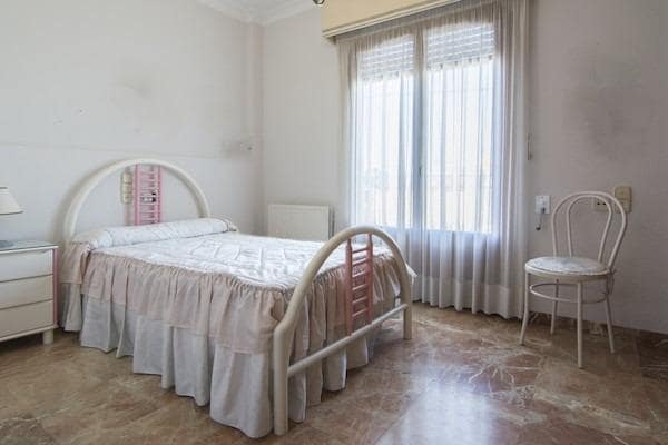 6 soveværelse Villa til salg i Canals med garage - € 400.000 (Ref: 8538924)