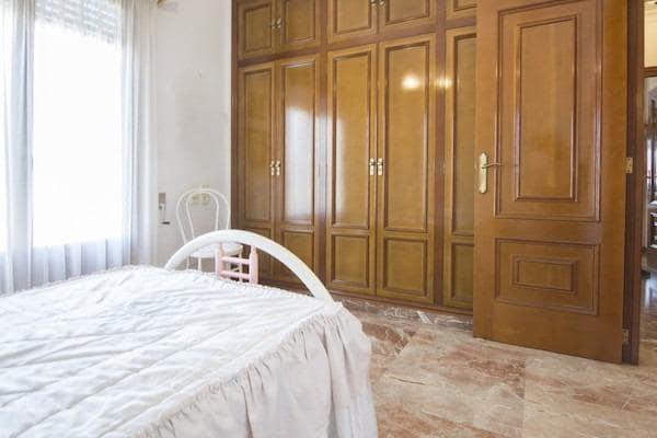 6 soveværelse Villa til salg i Canals med garage - € 400.000 (Ref: 8538924)