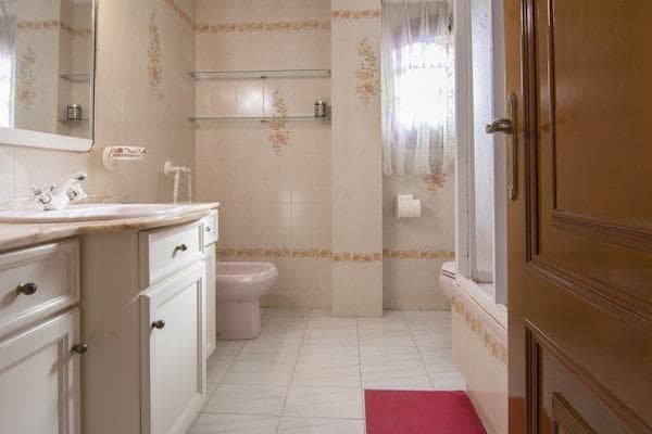 6 soveværelse Villa til salg i Canals med garage - € 400.000 (Ref: 8538924)