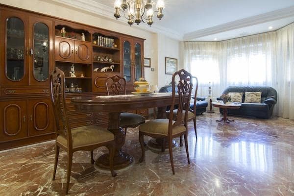 6 soveværelse Villa til salg i Canals med garage - € 400.000 (Ref: 8538924)