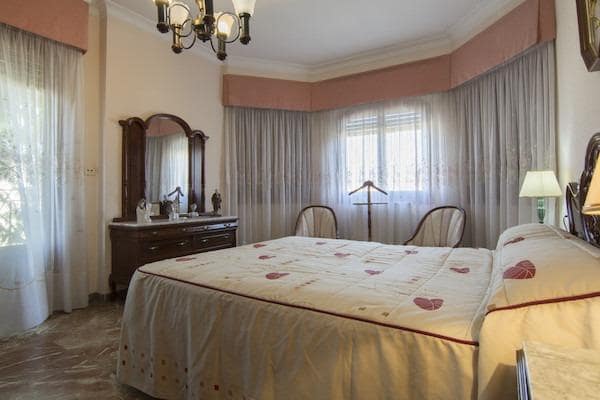 6 soveværelse Villa til salg i Canals med garage - € 400.000 (Ref: 8538924)