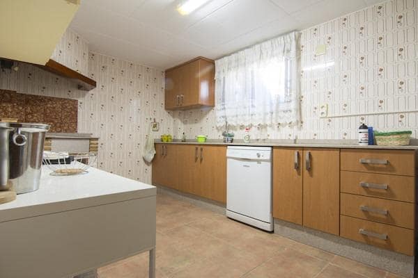 6 soveværelse Villa til salg i Canals med garage - € 400.000 (Ref: 8538924)