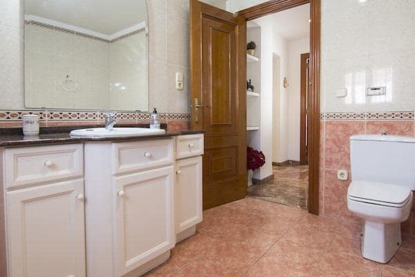 6 soveværelse Villa til salg i Canals med garage - € 400.000 (Ref: 8538924)