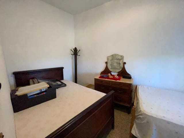 4 soverom Finca/Herregård til salgs i Alzira med svømmebasseng - € 250 000 (Ref: 8572454)