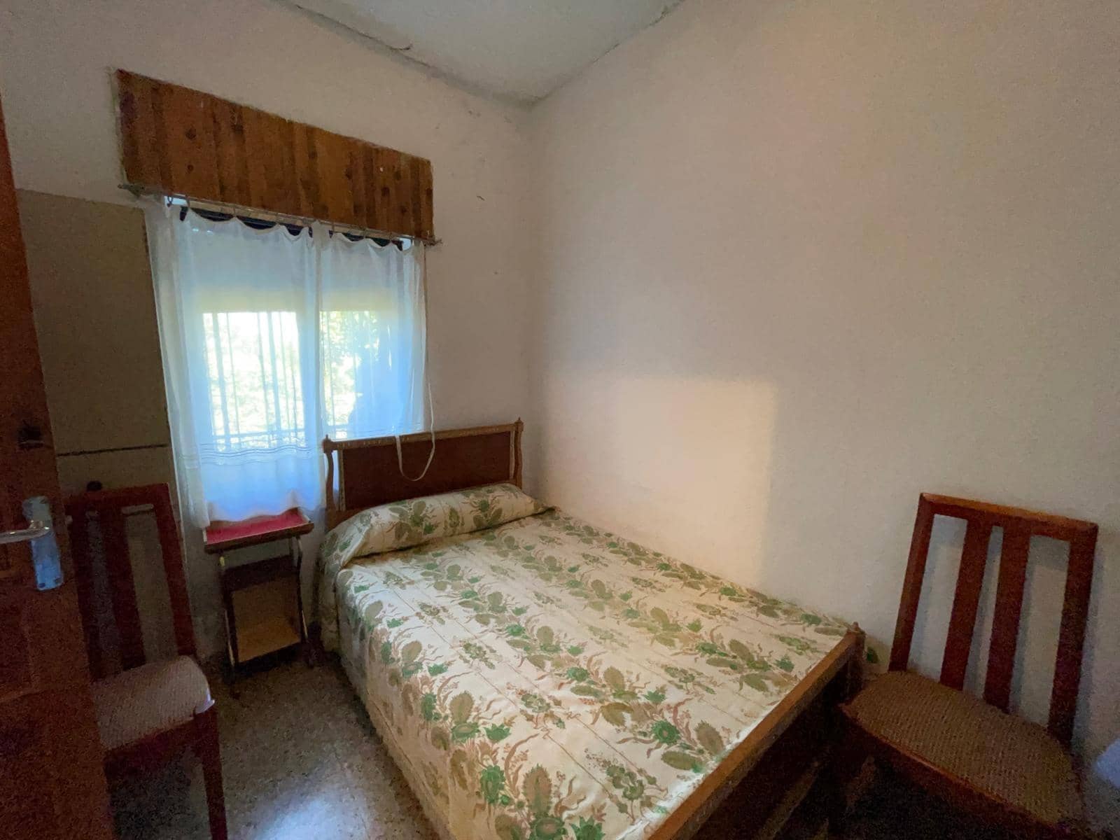 4 soveværelse Finca/Landehus til salg i Alzira med swimmingpool - € 250.000 (Ref: 8572454)