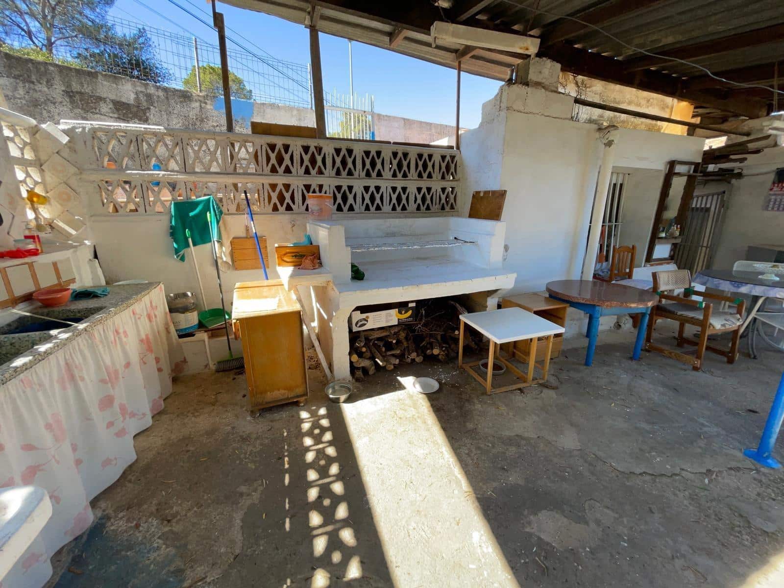 4 soveværelse Finca/Landehus til salg i Alzira med swimmingpool - € 250.000 (Ref: 8572454)