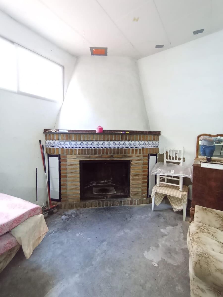 8 soverom Hus til salgs i L'Alcudia de Crespins - € 168 000 (Ref: 8689096)