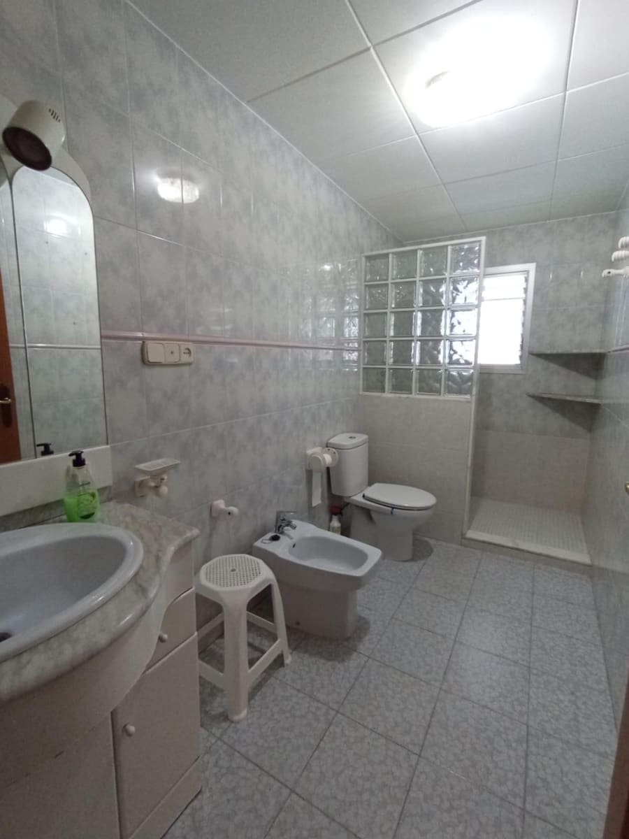 8 soverom Hus til salgs i L'Alcudia de Crespins - € 168 000 (Ref: 8689096)