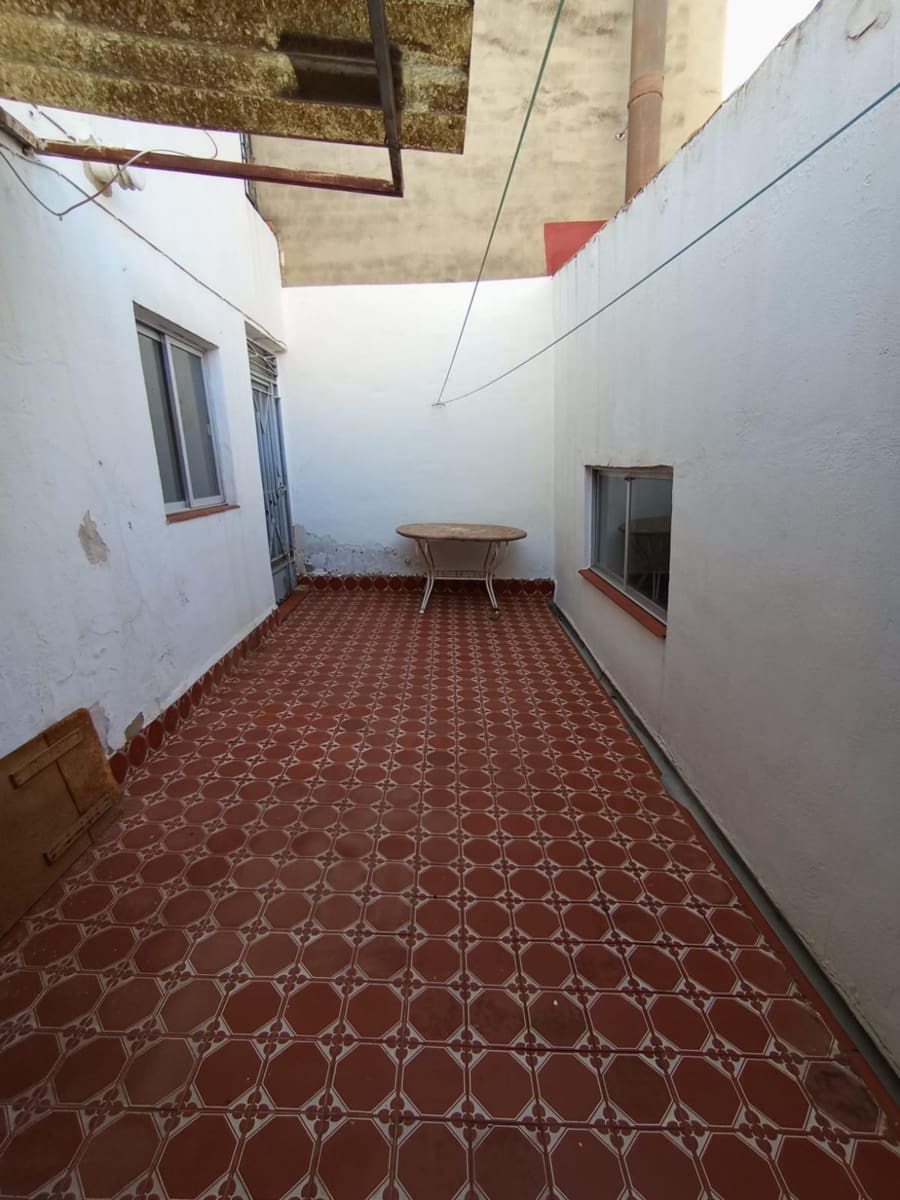 8 soverom Hus til salgs i L'Alcudia de Crespins - € 168 000 (Ref: 8689096)