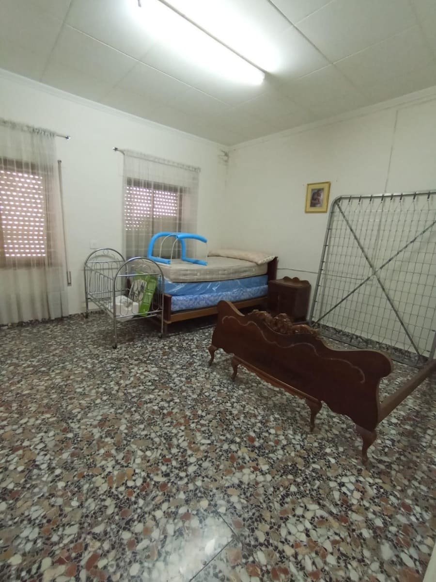 8 soverom Hus til salgs i L'Alcudia de Crespins - € 168 000 (Ref: 8689096)